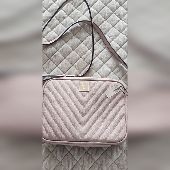 Victoria's Secret Handbags - Victoria's Secret Blush Quilted Crossbody Bag